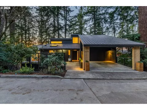 2475 Skyline Blvd, Eugene, OR 97403