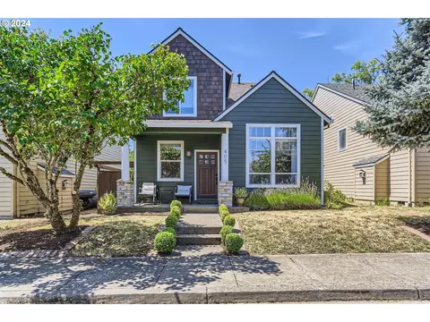 405 NE 64th Pl, Hillsboro, OR 97124