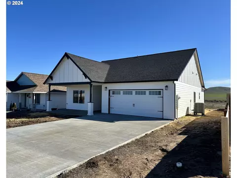 112 Highland Ct, Goldendale, WA 98620