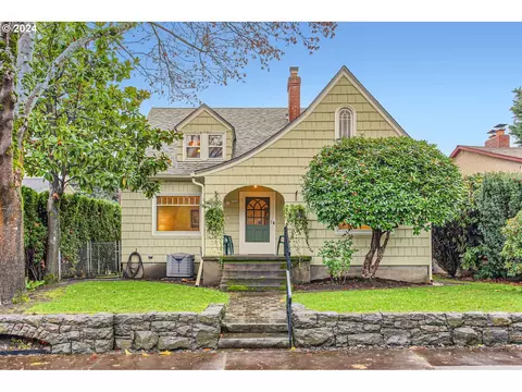 1929 SE 20th Ave, Portland, OR 97214