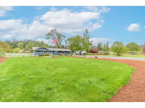 78414 Bigelow Way, Cottage Grove, OR 97424