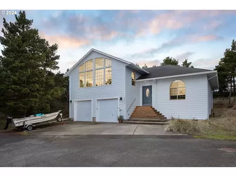 34010 Dory Dr, Pacific City, OR 97135
