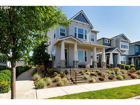 6961 SE Red Alder St, Hillsboro, OR 97123