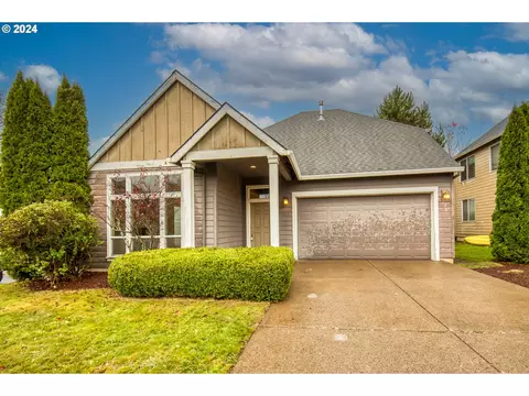 14832 SE Summerland Ct, Milwaukie, OR 97267