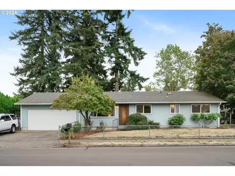 19216 NE Couch St, Portland, OR 97230