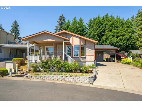 5701 NE St Johns Rd #74, Vancouver, WA 98661