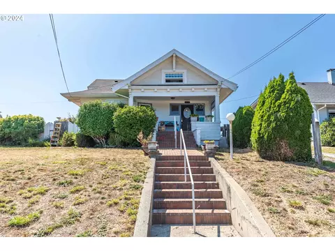 2670 Sheridan Ave, North Bend, OR 97459