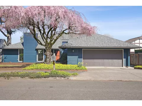 15735 NE Fargo Ct, Portland, OR 97230