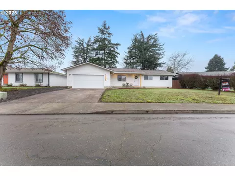 1145 Royalty Dr, Salem, OR 97301