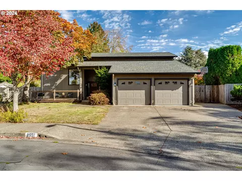 2551 Lily Ave, Eugene, OR 97408