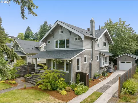 2546 NE 44th Ave, Portland, OR 97213