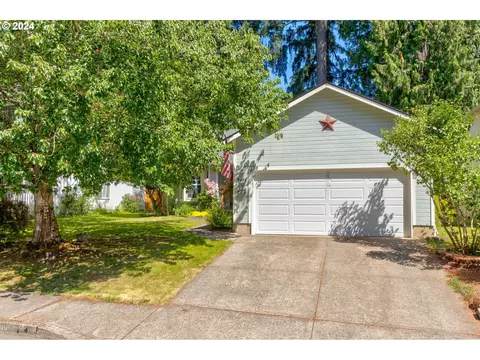 8412 NE 16th St, Vancouver, WA 98664