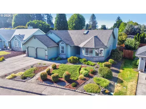 607 NW 72nd Cir, Vancouver, WA 98665