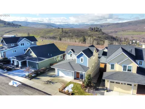 2211 Radio Way, The Dalles, OR 97058
