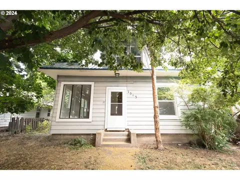 1503 Y Ave, La Grande, OR 97850