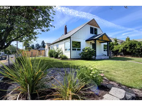 3200 H St, Vancouver, WA 98663