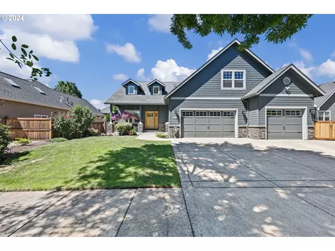 461 Gerald Ave, Eugene, OR 97404