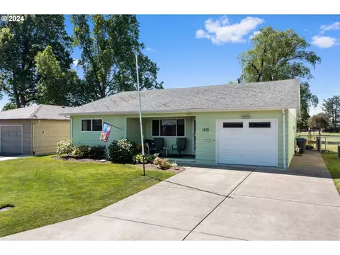 1632 Newport Way, Woodburn, OR 97071
