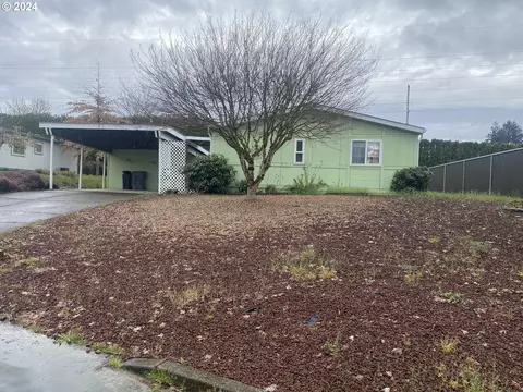 1602 NE Riverside Dr #31, Mcminnville, OR 97128