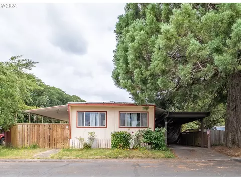 200 NW 53rd St #66, Corvallis, OR 97330