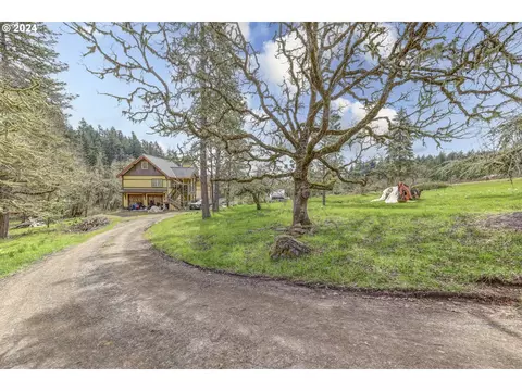 Exterior - 85255 Christensen Rd, Eugene, OR 97405 photo 3 of 6
