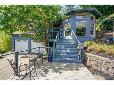 2418 Woodhaven Ct, West Linn, OR 97068