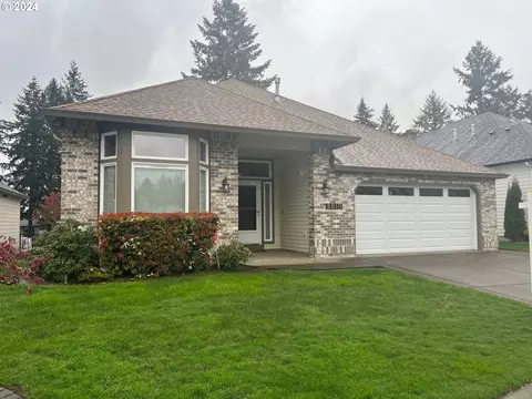 2810 SE Baypoint Dr, Vancouver, WA 98683