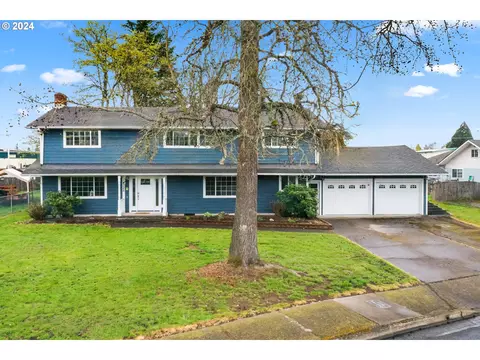 4325 Catalina St, Eugene, OR 97402