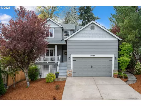 15141 SE Myra Ln, Clackamas, OR 97015