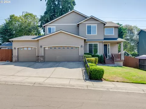 9609 NE 36th Pl, Vancouver, WA 98665