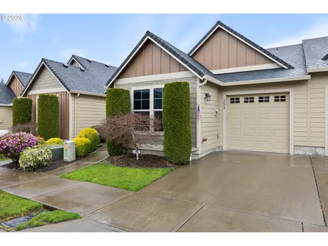 7008 NE 56th St, Vancouver, WA 98661