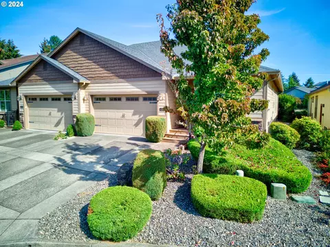 436 Backwater Loop, Sutherlin, OR 97479