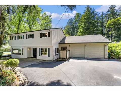 12105 SW 60th Ave, Portland, OR 97219