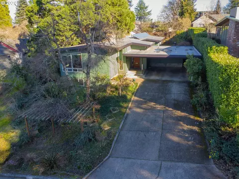 2255 Lincoln St, Eugene, OR 97405