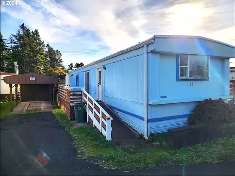 87735 Highway 101 #11, Florence, OR 97439