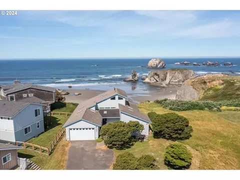 2392 Beach Loop Dr, Bandon, OR 97411