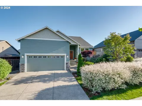 2962 SW 2nd St, Mcminnville, OR 97128