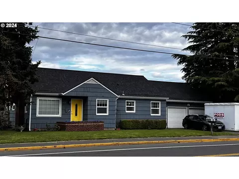 1475 Echo Hollow Rd, Eugene, OR 97402