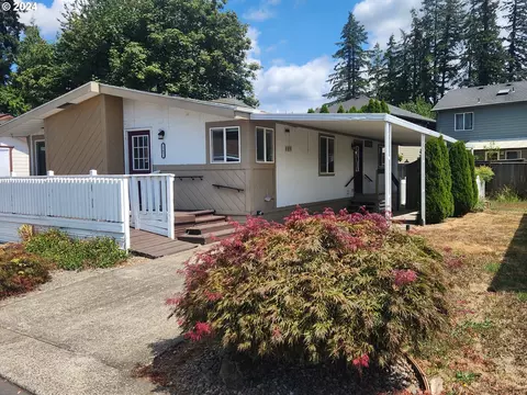 12450 SW Fischer Rd #147, Tigard, OR 97224
