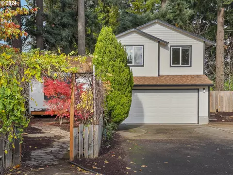 136 SE 151st Ave, Portland, OR 97233