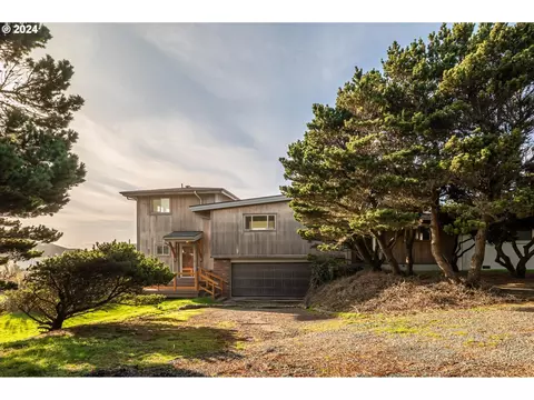 1190 Beach Loop Dr SW, Bandon, OR 97411