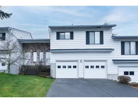 15024 NE Rose Pkwy #14A, Portland, OR 97230