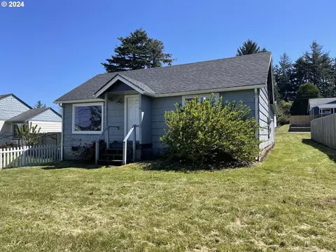 887 S Empire Blvd, Coos Bay, OR 97420
