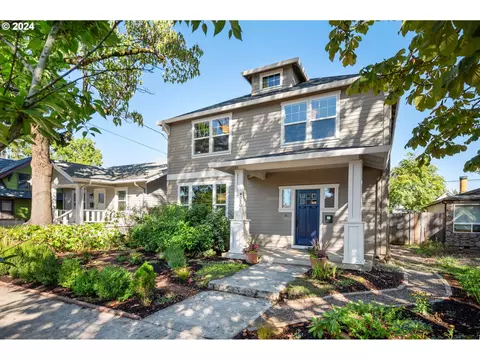 4050 SE 63rd Ave, Portland, OR 97206
