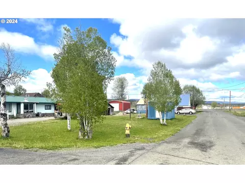315 A Ave, Seneca, OR 97873