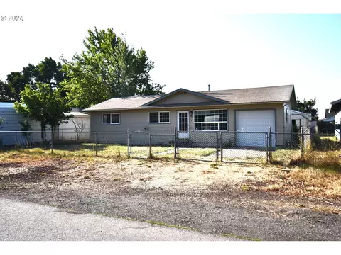530 W Collins St, Goldendale, WA 98620