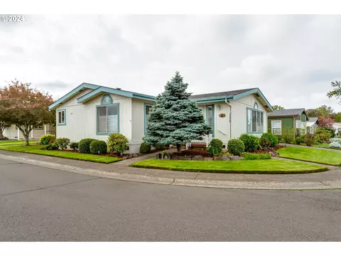 3355 N Delta Hwy #154, Eugene, OR 97408
