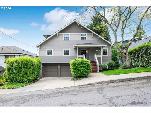 1318 SW Freeman St, Portland, OR 97219