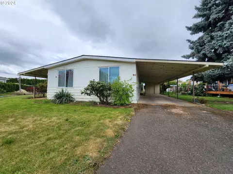 1267 Tucker Rd #21, Hood River, OR 97031