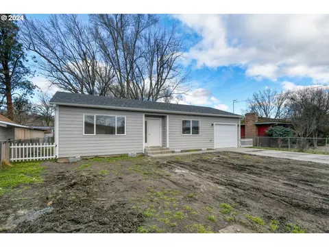 3207 NE Riverside, Pendleton, OR 97801